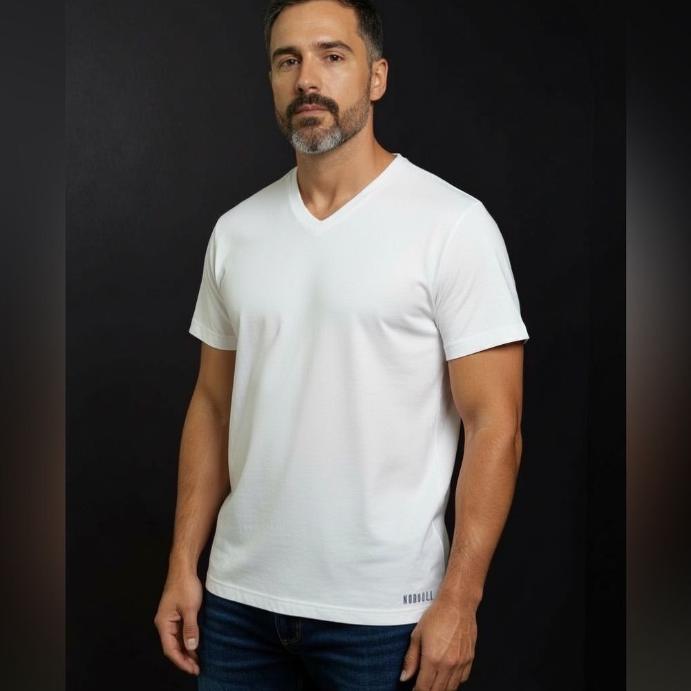 NOBULL white performance T-shirt/Men’s XXXL/ athletic tee NWT